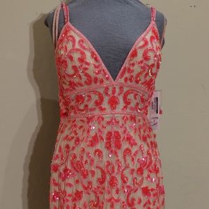 SCALA 2 tone beaded short dress with chain straps HC nude size 6